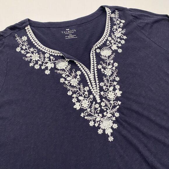 Talbots Navy Blue Top Split Neck Embroidered Cotton Blend Blouse 3X Petite - Picture 2 of 7